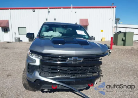 2024 Chevrolet Silverado 1500 4Wd Short Bed Lt Trail Boss z USA, uszkodzony, nr VIN 3GCUDFED3RG190809